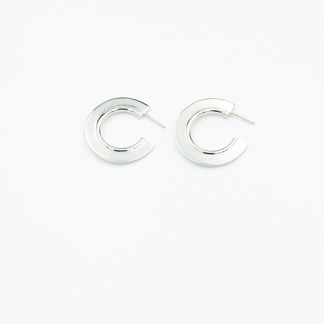 PERSEPHONE FLAT HOOPS (SILVER)