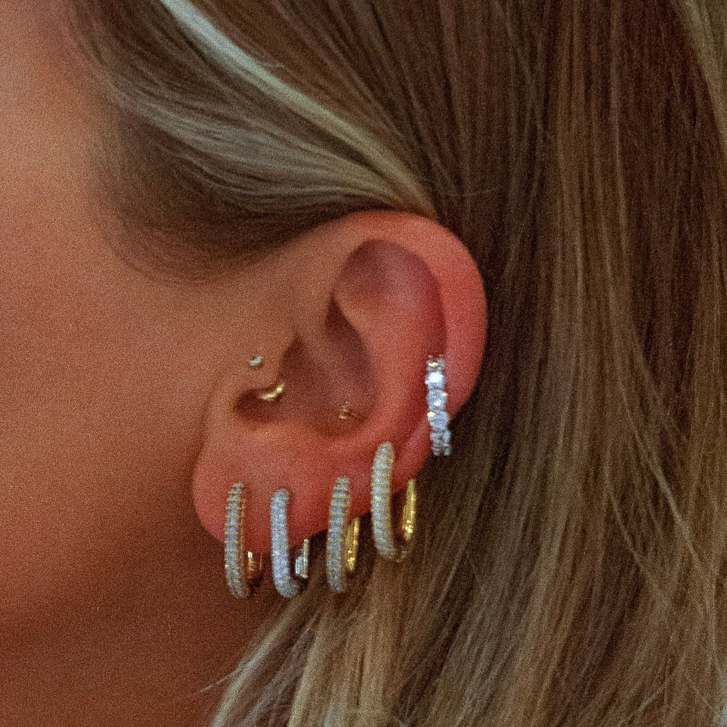 PAVE SQUARE HOOPS