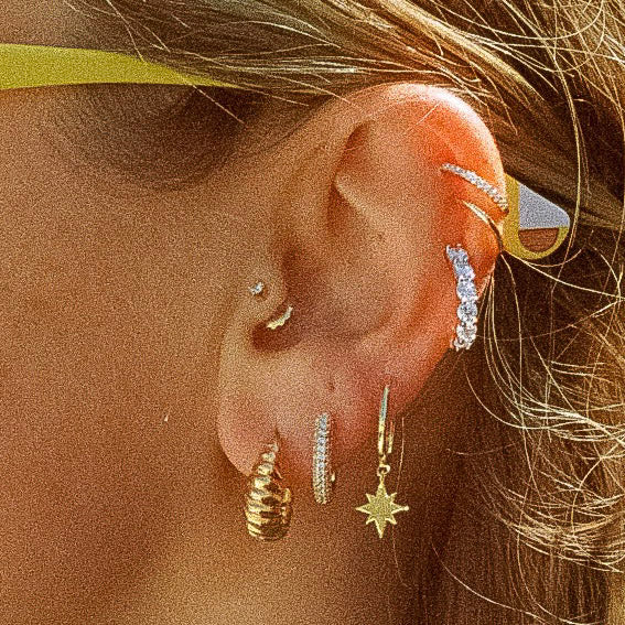 BABY CROISSANT HOOPS