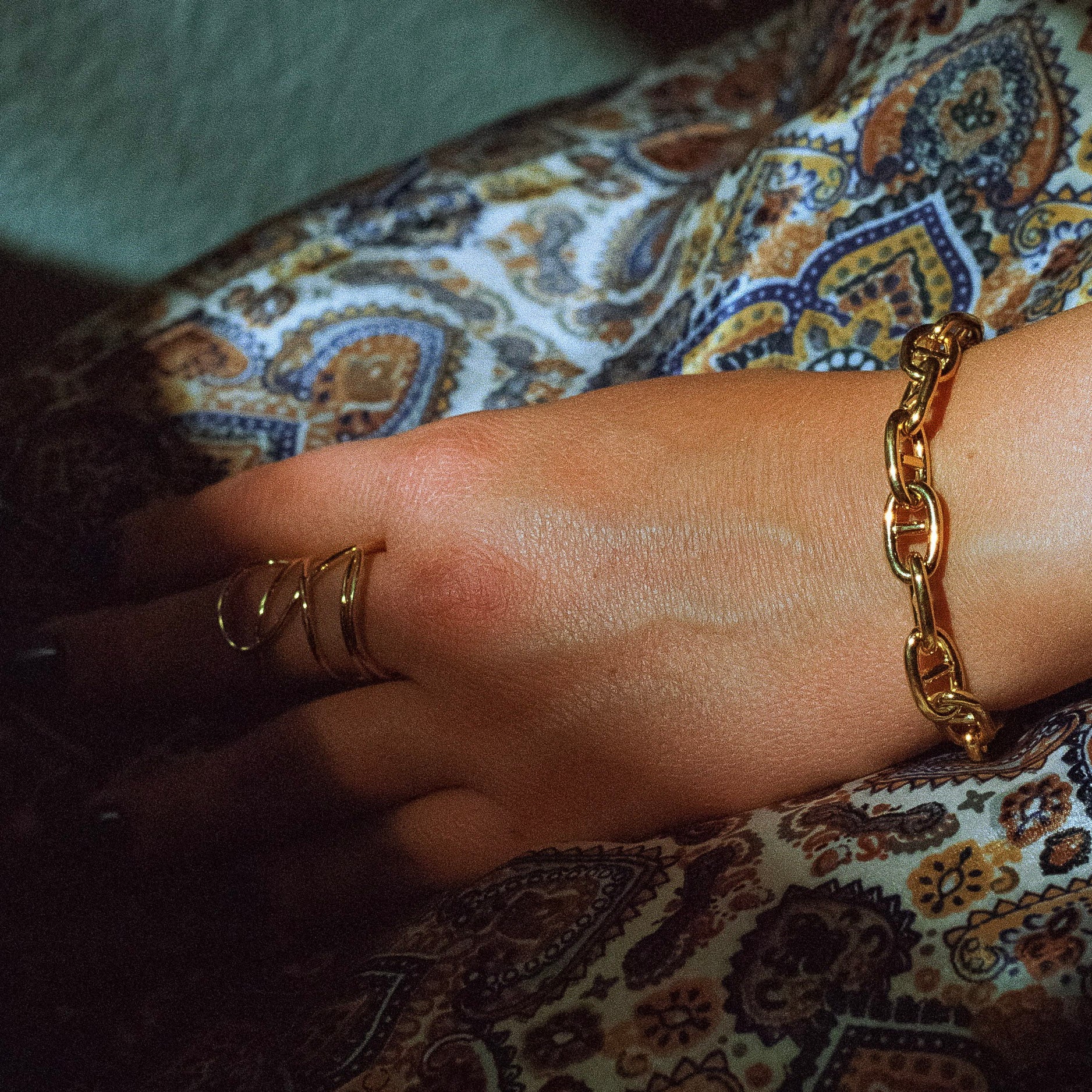 ANCHOR CHAIN LINK BRACELET
