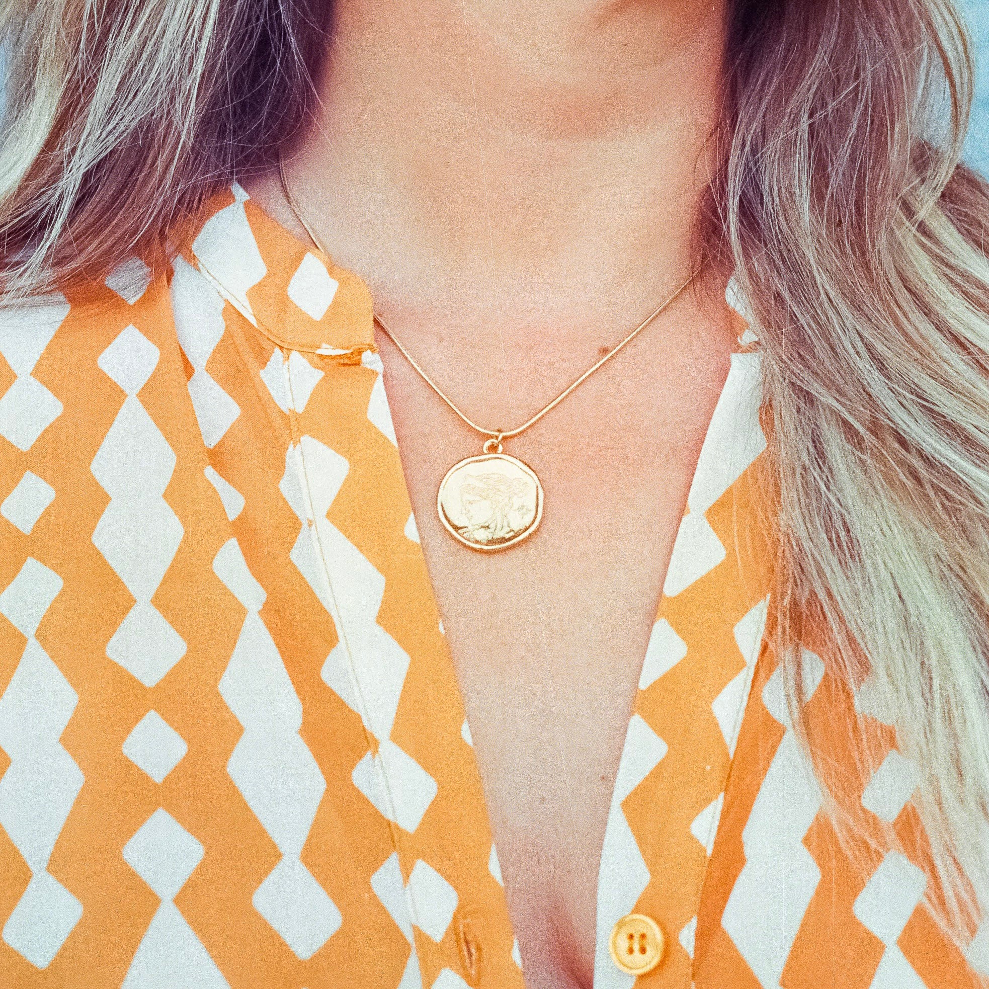 ROUND SNAKE CHAIN NECKLACE