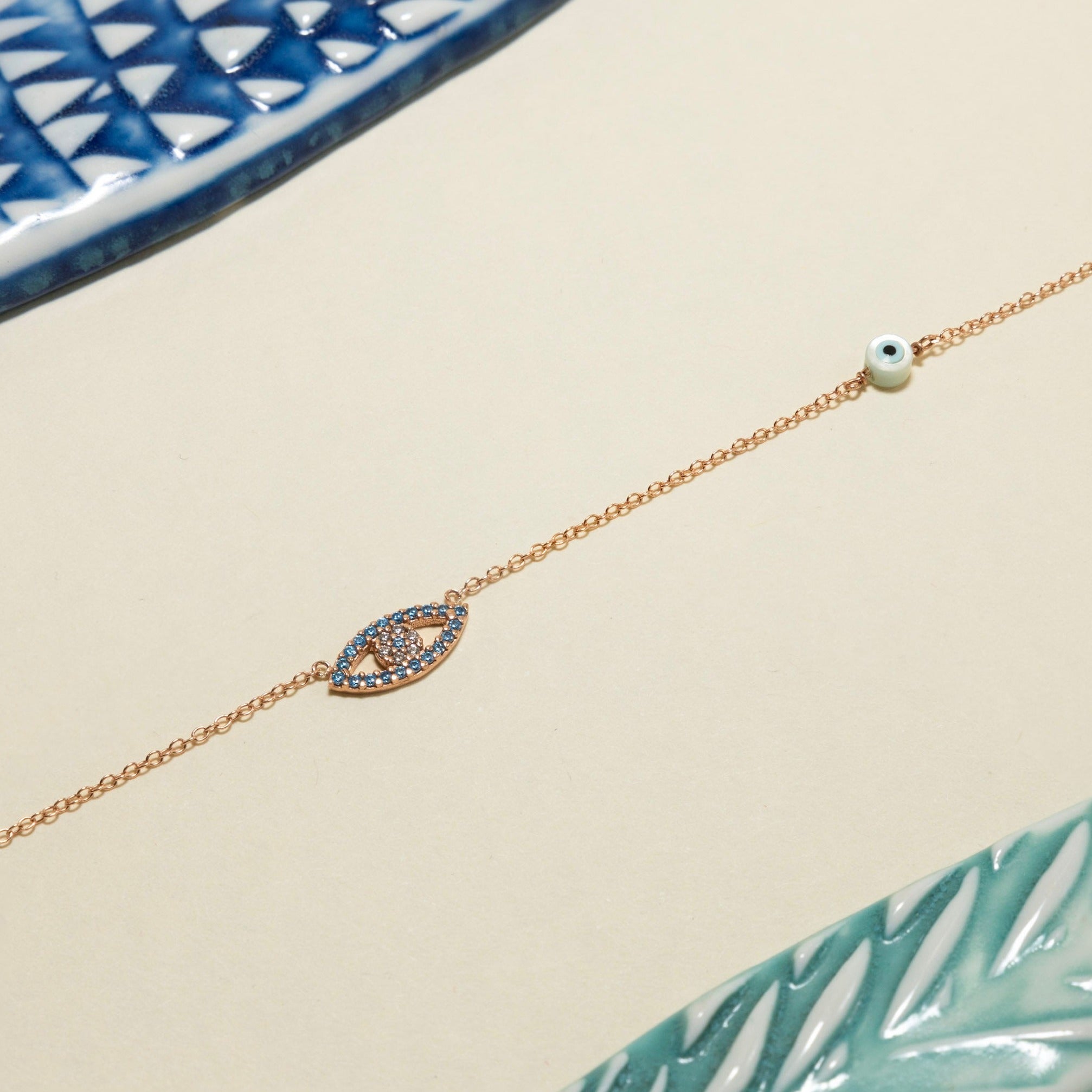 MINI EVIL EYE NECKLACE