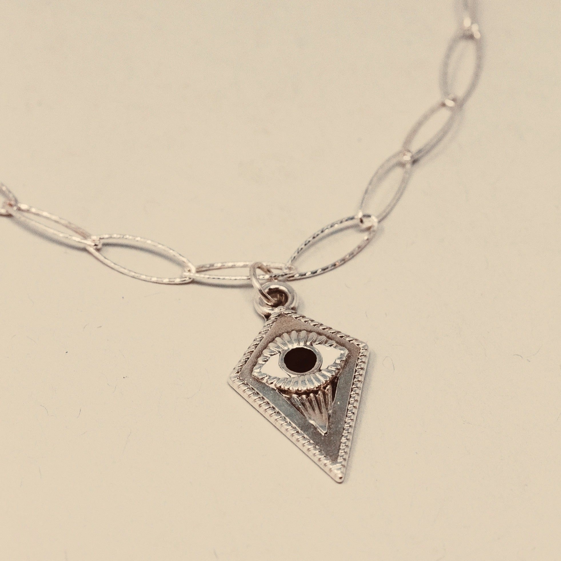 ELECTRA OVAL LINK NECKLACE
