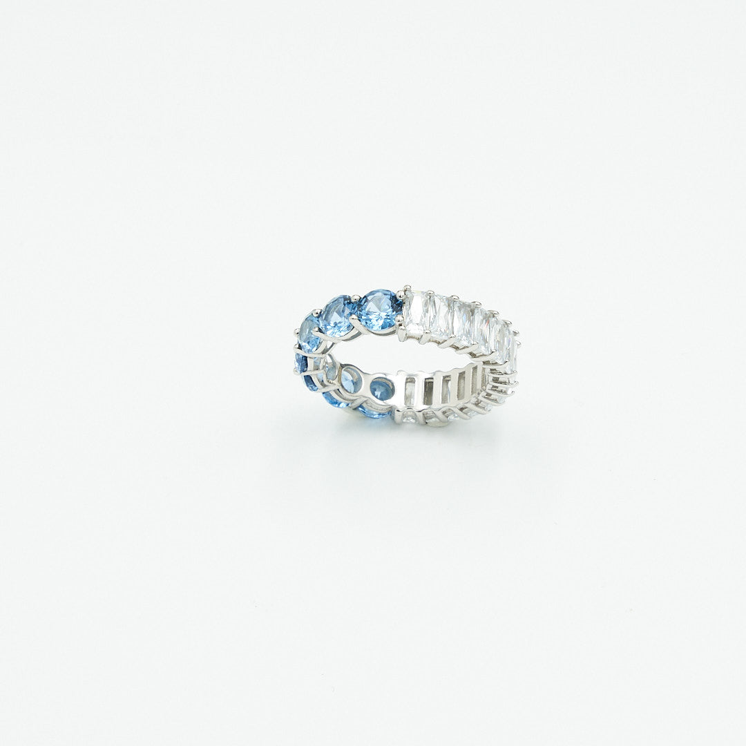 TWO-TONE BAGUETTE RING (SAPPHIRE)